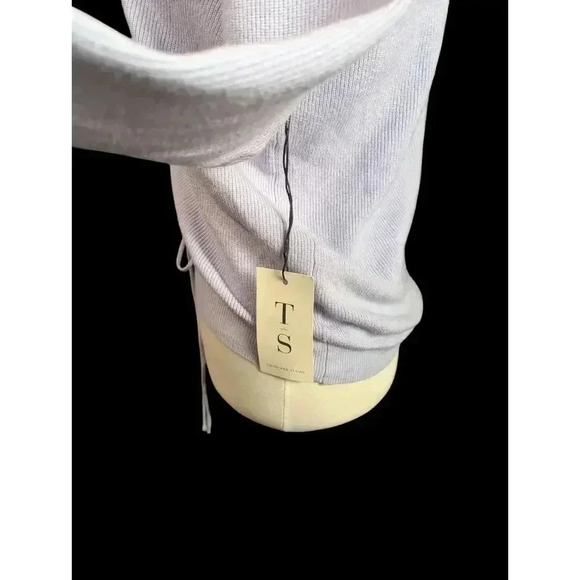 NEW Twine & String Large Purple Cinch Front V-neck Cold Shoulder Knit Sweater - Picture 3 of 7